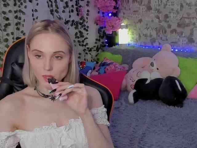 GinaGinaLove webcam