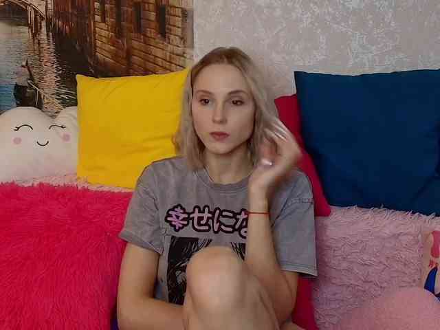 GinaGinaLove webcam
