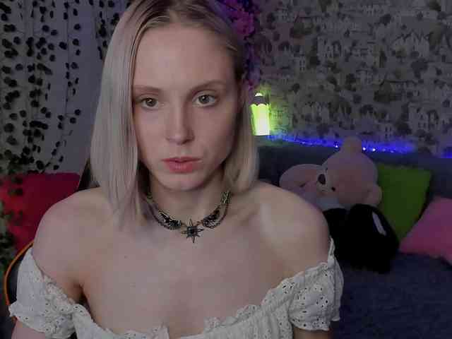 GinaGinaLove webcam