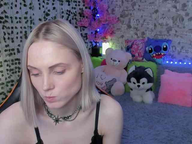 GinaGinaLove webcam