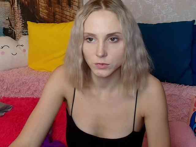 GinaGinaLove webcam