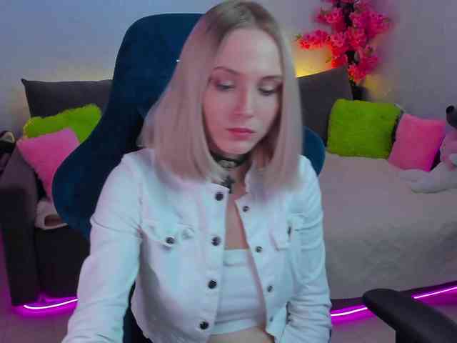 GinaGinaLove webcam