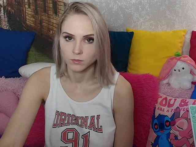 GinaGinaLove webcam