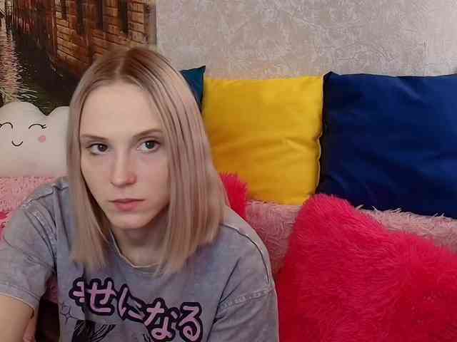 GinaGinaLove webcam