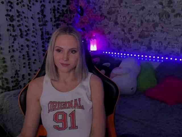 GinaGinaLove webcam
