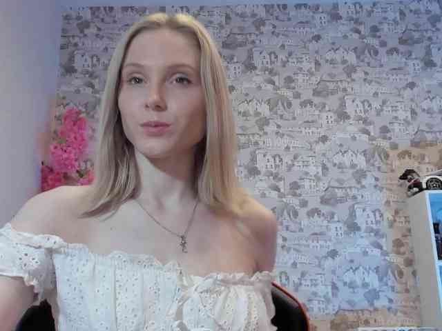 GinaGinaLove webcam