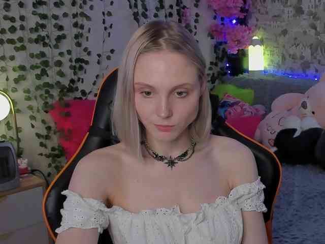 GinaGinaLove webcam