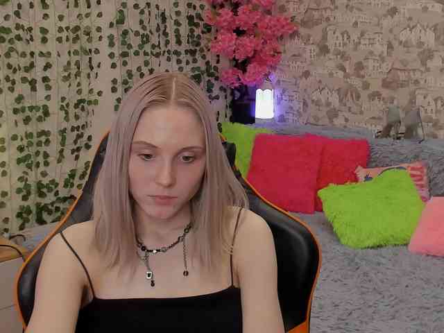 GinaGinaLove webcam