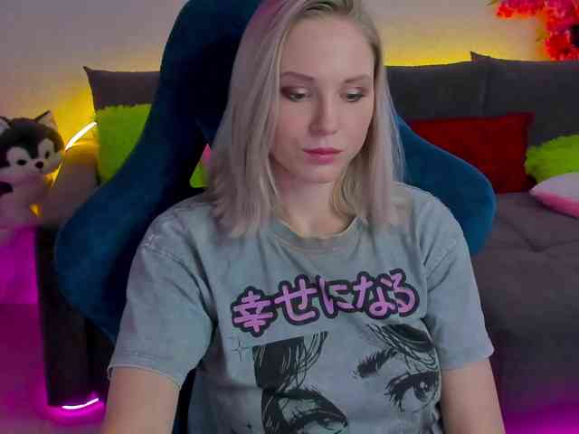 GinaGinaLove webcam