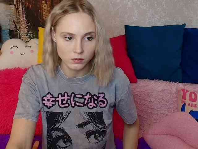 GinaGinaLove webcam