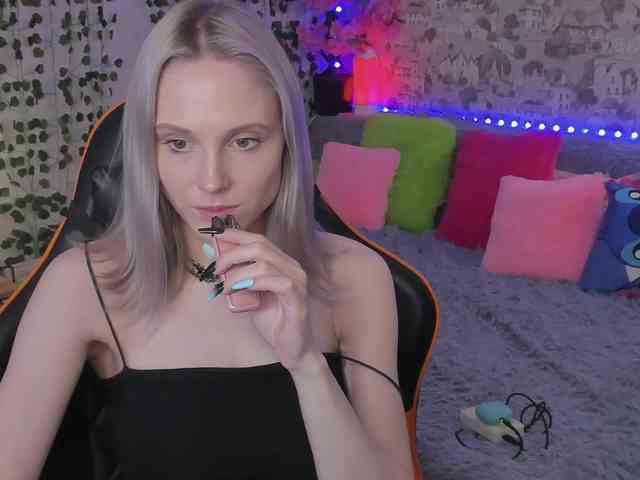 GinaGinaLove webcam