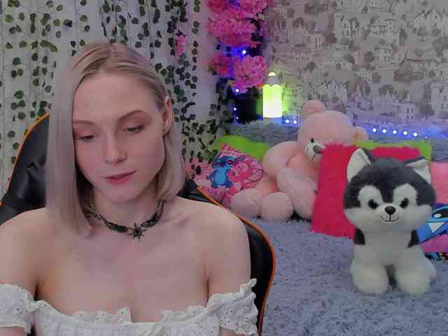GinaGinaLove webcam