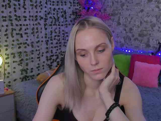 GinaGinaLove webcam