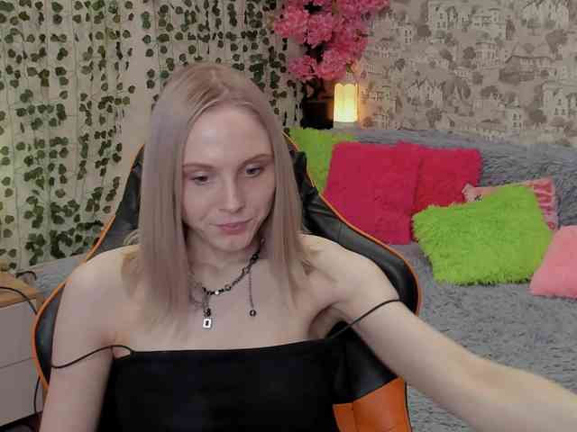 GinaGinaLove webcam