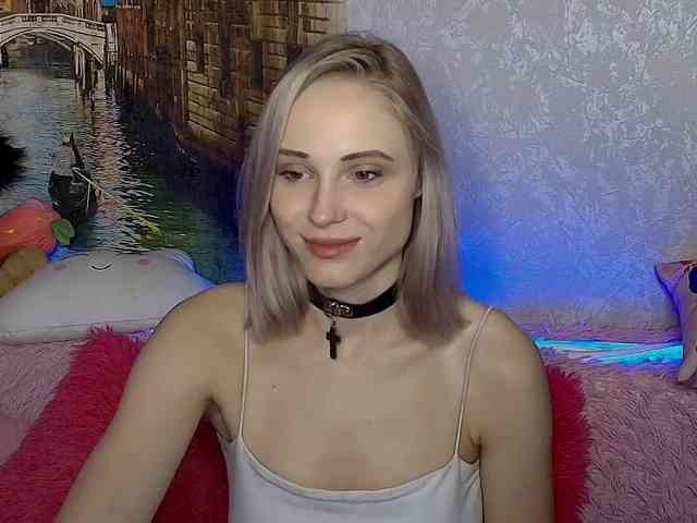 GinaGinaLove webcam