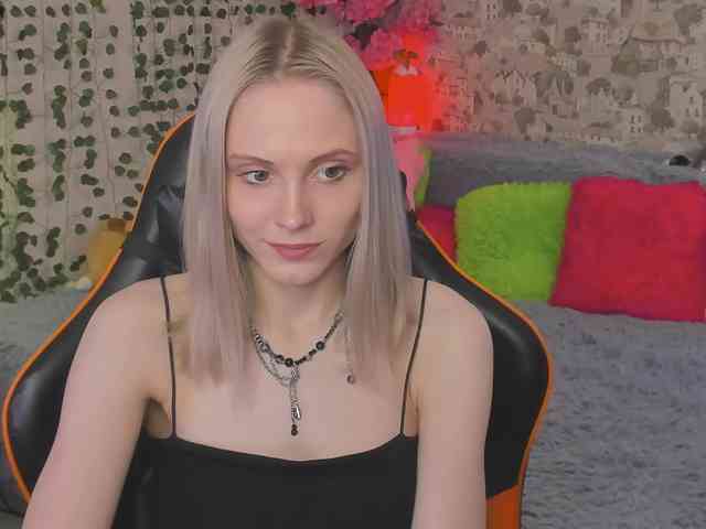GinaGinaLove webcam