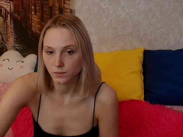 GinaGinaLove webcam