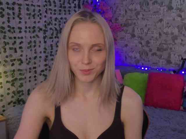 GinaGinaLove webcam