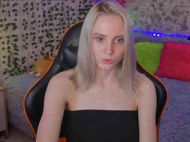 GinaGinaLove webcam