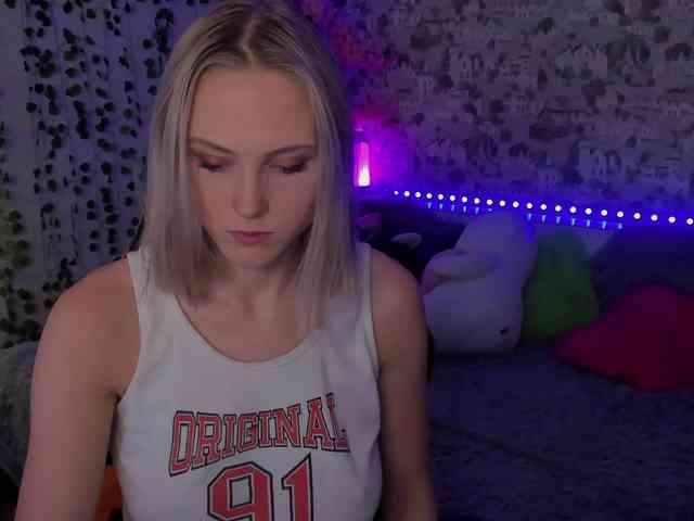 GinaGinaLove webcam