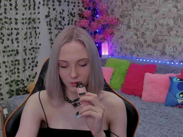 GinaGinaLove webcam