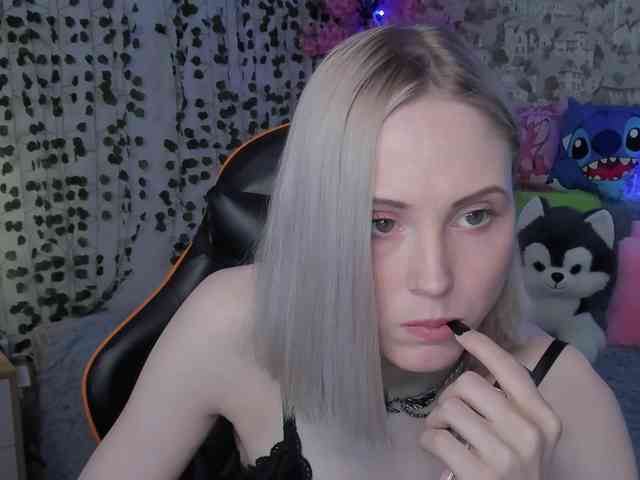 GinaGinaLove webcam