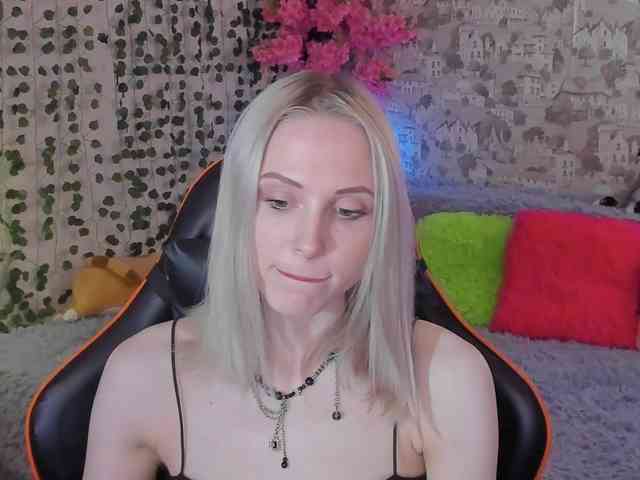 GinaGinaLove webcam