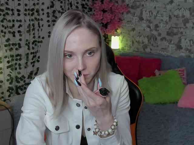 GinaGinaLove webcam