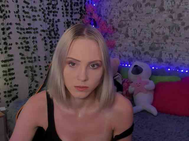 GinaGinaLove webcam