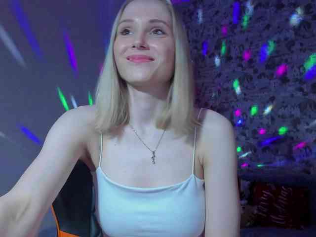 GinaGinaLove webcam