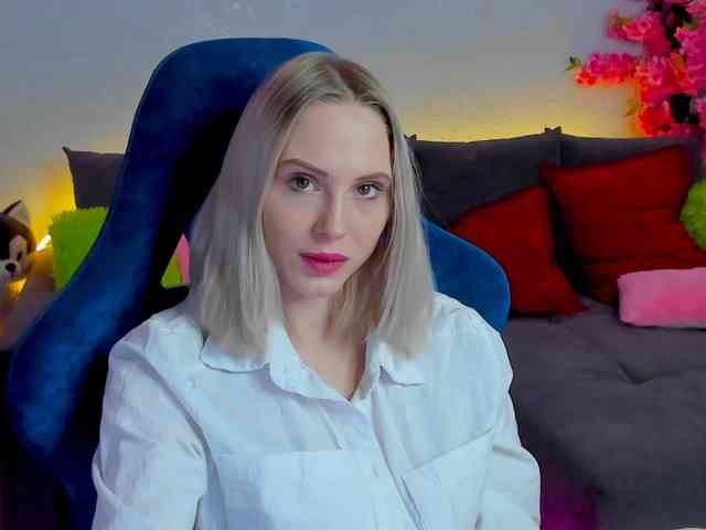 GinaGinaLove webcam