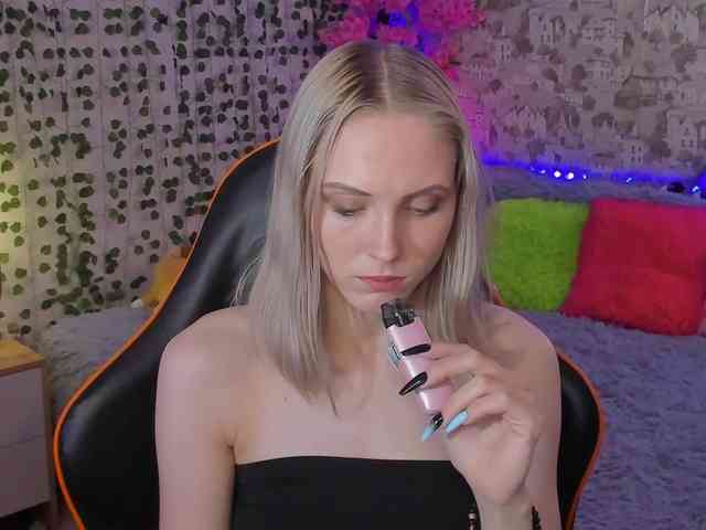 GinaGinaLove webcam