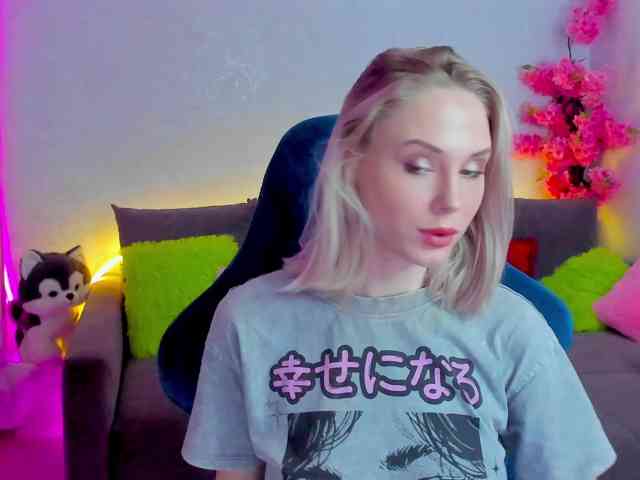 GinaGinaLove webcam