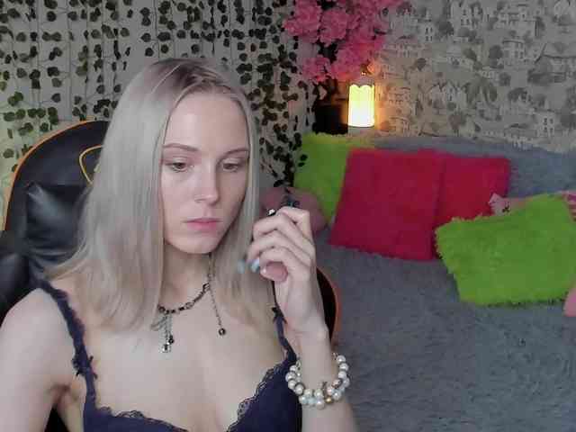 GinaGinaLove webcam