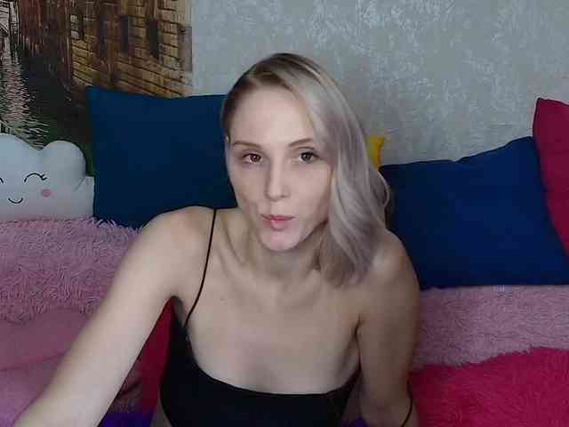 GinaGinaLove webcam