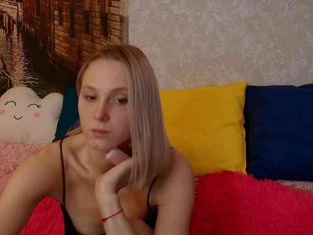 GinaGinaLove webcam