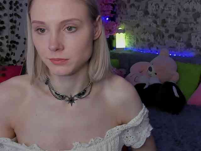 GinaGinaLove webcam