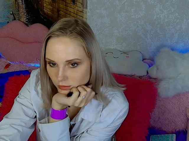 GinaGinaLove webcam