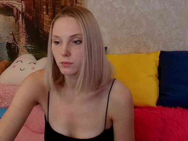GinaGinaLove webcam