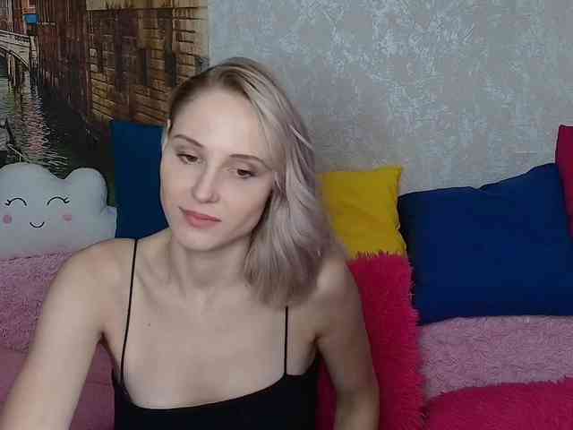 GinaGinaLove webcam