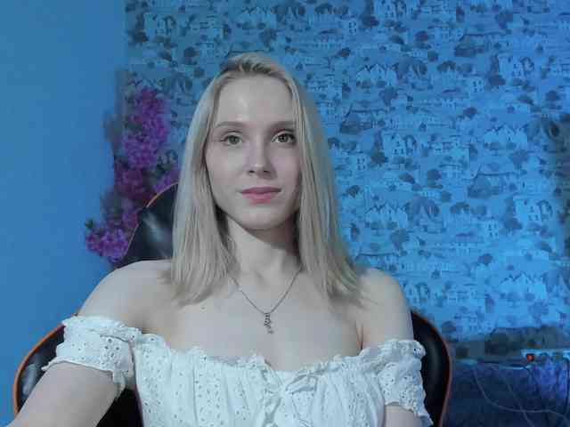 GinaGinaLove webcam