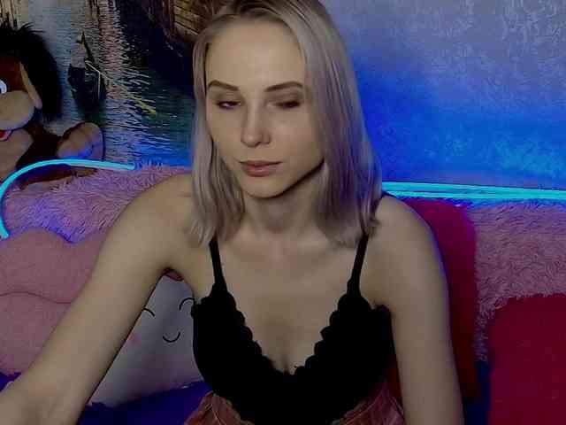 GinaGinaLove webcam