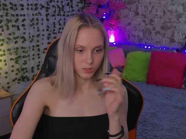 GinaGinaLove webcam