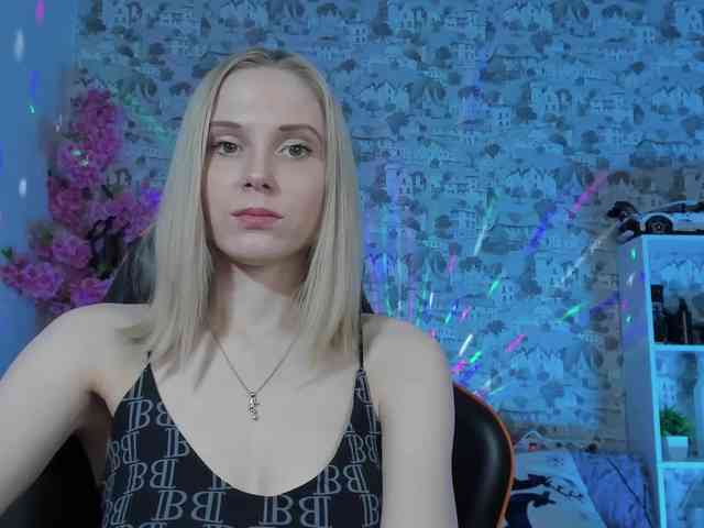 GinaGinaLove webcam