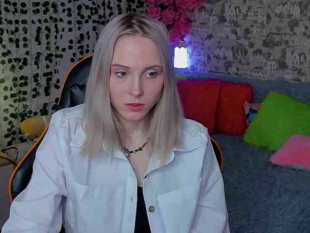 GinaGinaLove webcam
