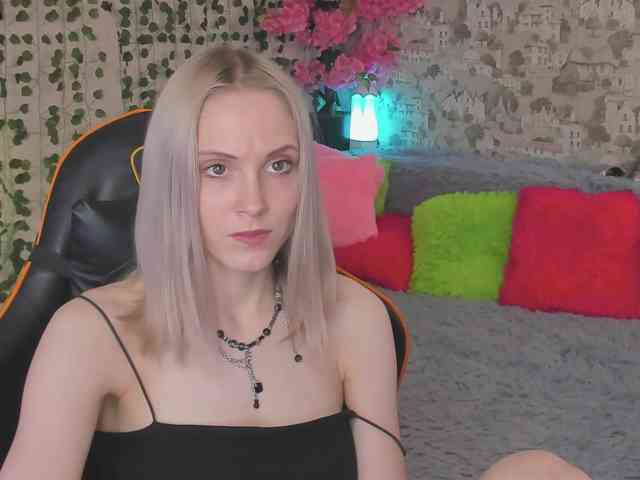 GinaGinaLove webcam