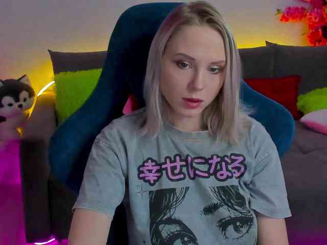 GinaGinaLove webcam