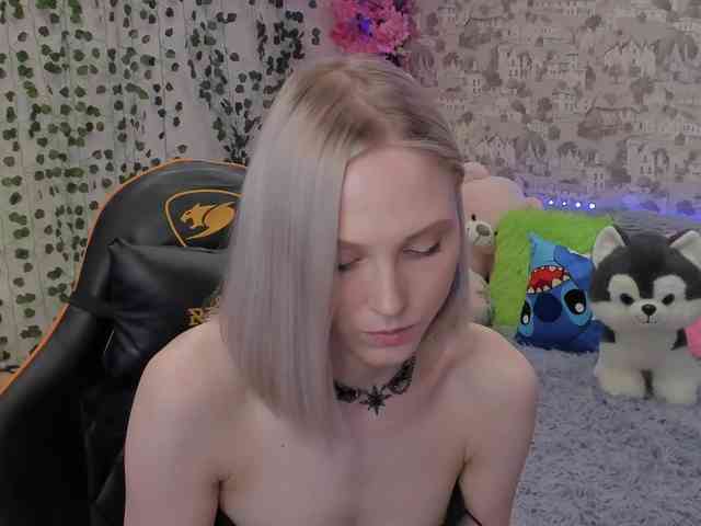GinaGinaLove webcam