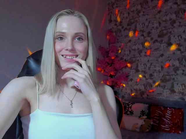 GinaGinaLove webcam