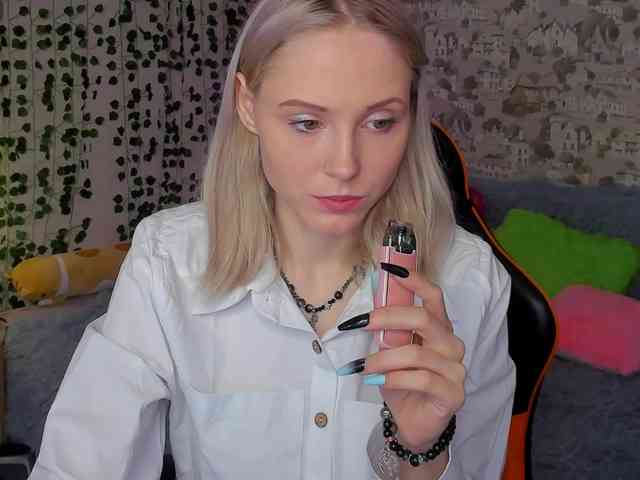 GinaGinaLove webcam